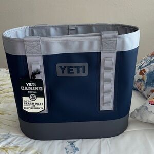 NWT Yeti Camino Carryall 35 - Dark Blue and Gray